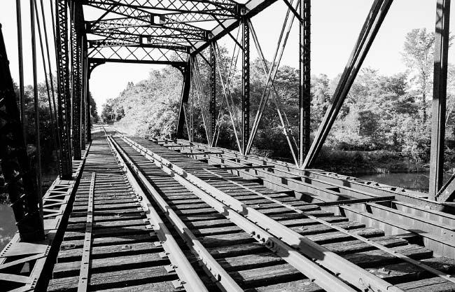 Tracks over the Royal River